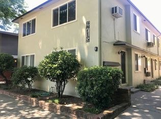 2715 F St APT 05, Sacramento, CA 95816