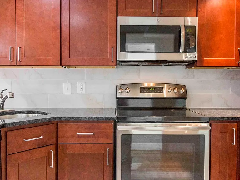 516 S 7th St #C — Photo 3