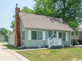 1307 E 26th Ct, Des Moines, IA 50317