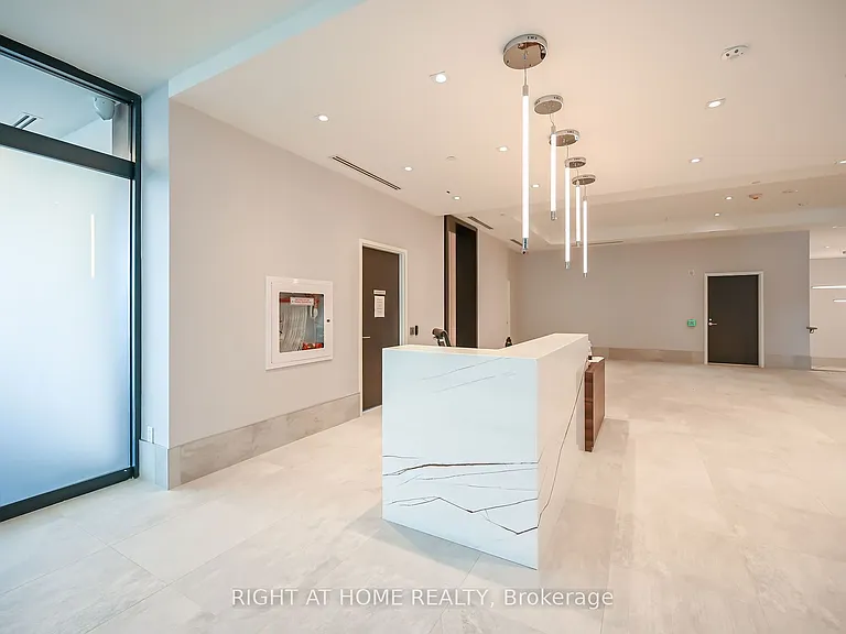 385 Winston Rd #701 — Photo 33