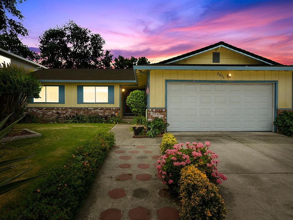 1st image of 2896 Chauncy Cir