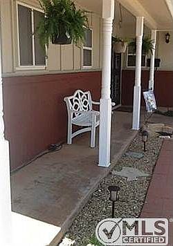 4th image of 1466 Westwood Dr