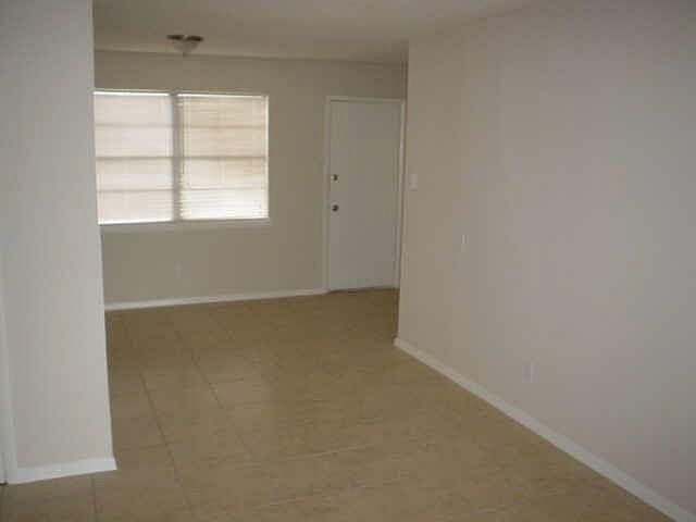 1st image of 2905 Caribbean Dr