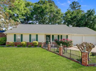 3360 Pinewood Dr, Ladson, SC 29456