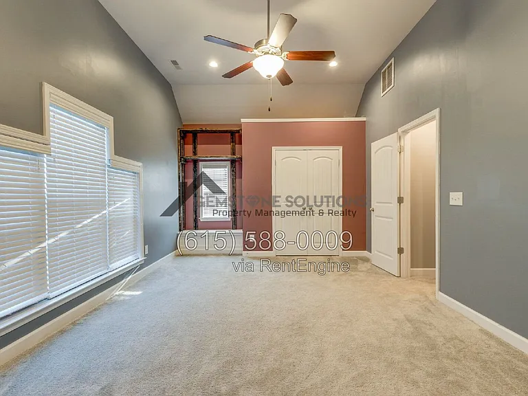 9055 Wheeler Dr — Photo 30