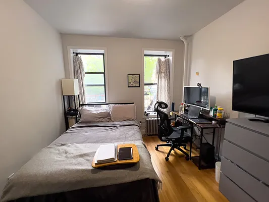 Rented by Denise Rosenblum, LREB | media 3