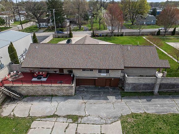 5918 Park Ridge Rd, Loves Park, IL 61111 | MLS #202404914 | Zillow