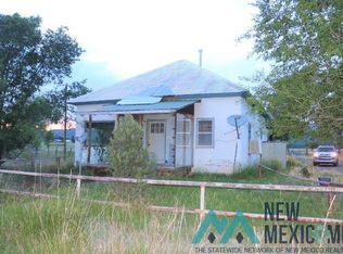 1249 Sugarite Ave E, Raton, NM 87740