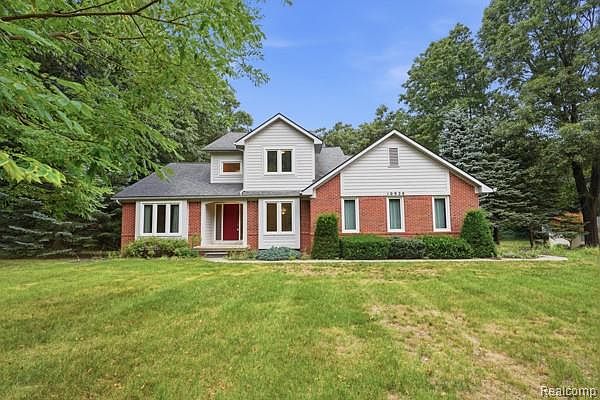 1st image of 10928 Sunny Ridge Ct