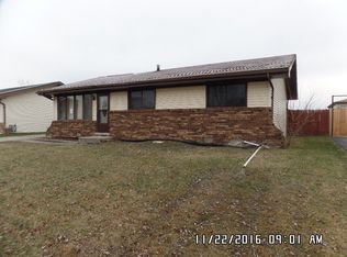 4117 Indian Hill Dr, Country Club Hills, IL