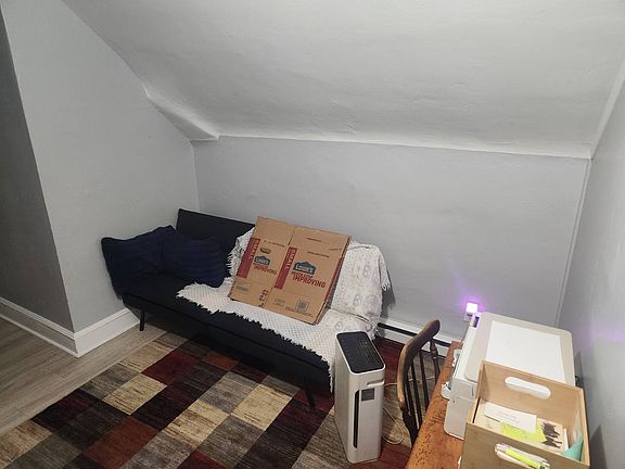 5th image of 439 S River St Unit 5