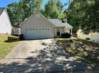 109 W Fall River Way, Simpsonville, SC 29680