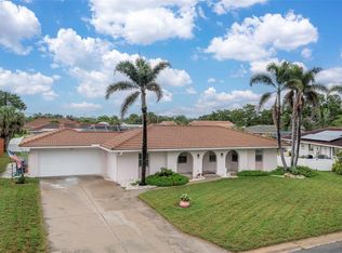 107 Van Dyck Dr, Nokomis, FL 34275