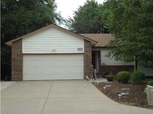 11806 W Kenny Ln, Wichita, KS 67212