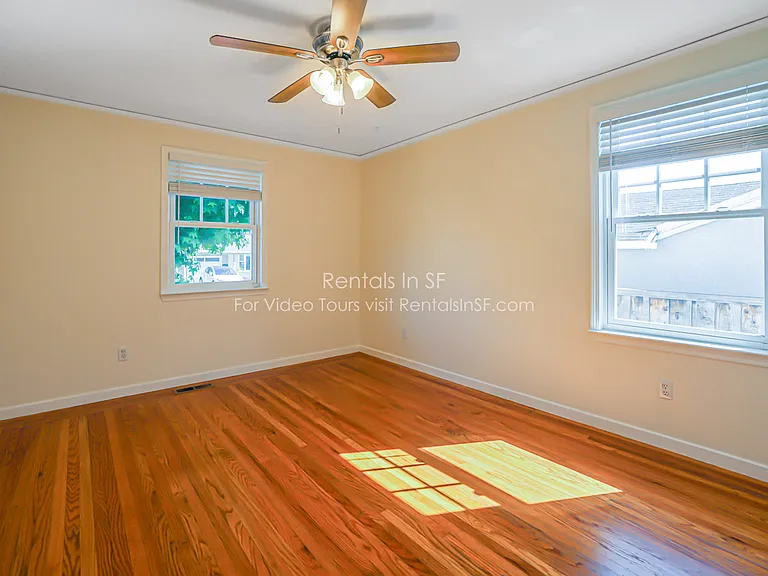 1677 Holly Ave — Photo 13