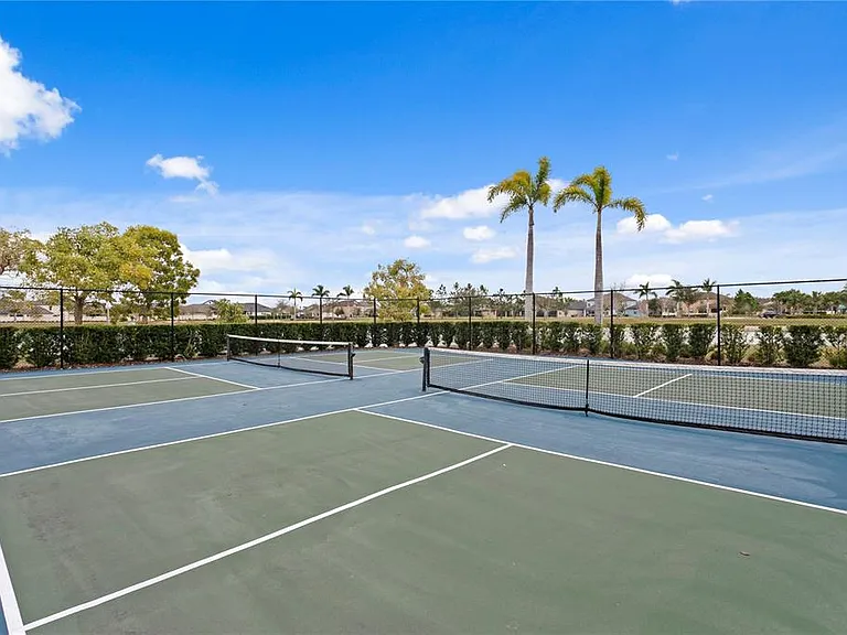 7109 Paradise Island Ct — Photo 47