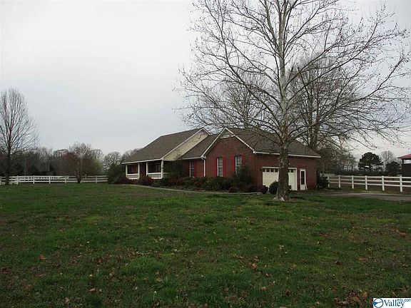 2nd image of 1845 Charity Ln