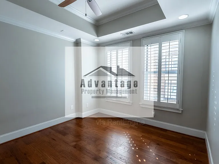2255 Peachtree Rd NE #525 — Photo 12