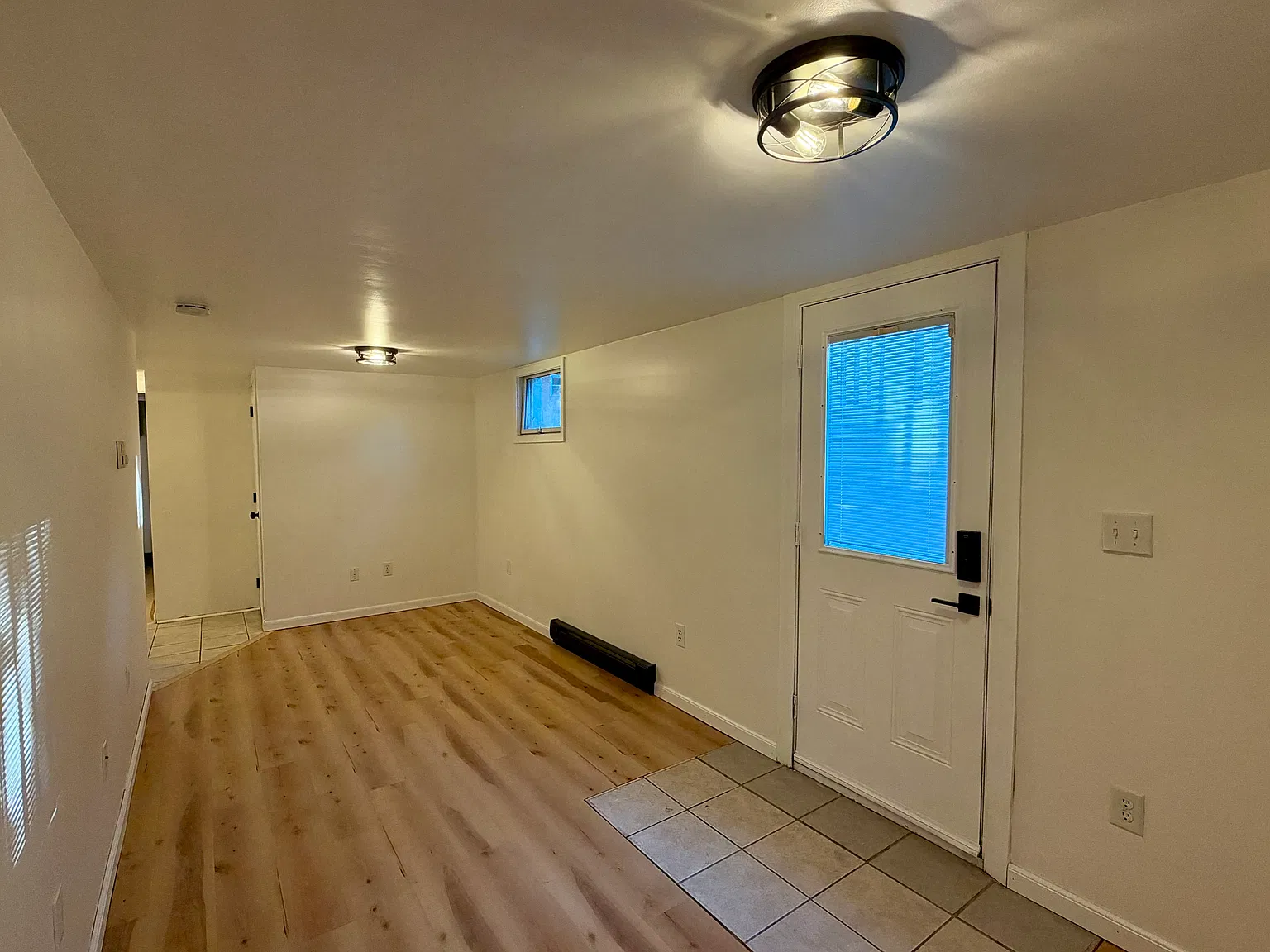 1 bed, 800 sqft, $1,150 — Photo 1