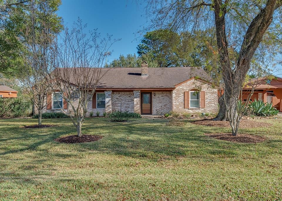 1st image of 12102 Cypress Place Dr