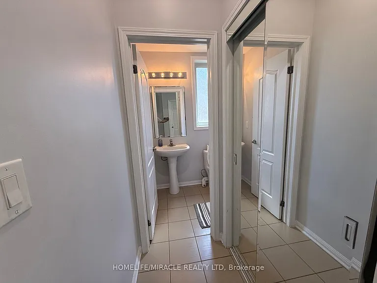 23 Dalton Dr — Photo 9