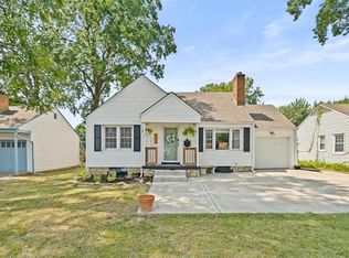 5224 Roe Blvd, Roeland Park, KS 66205