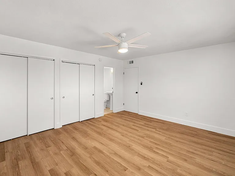 CrestHaus Apartments — Photo 50