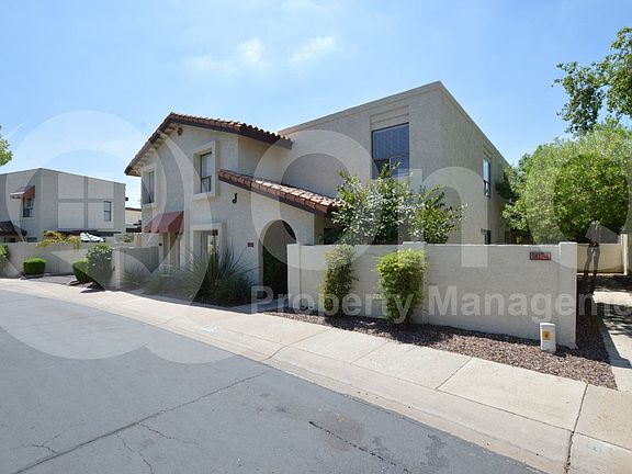 2nd image of 1817 E Hayward Ave Unit 2