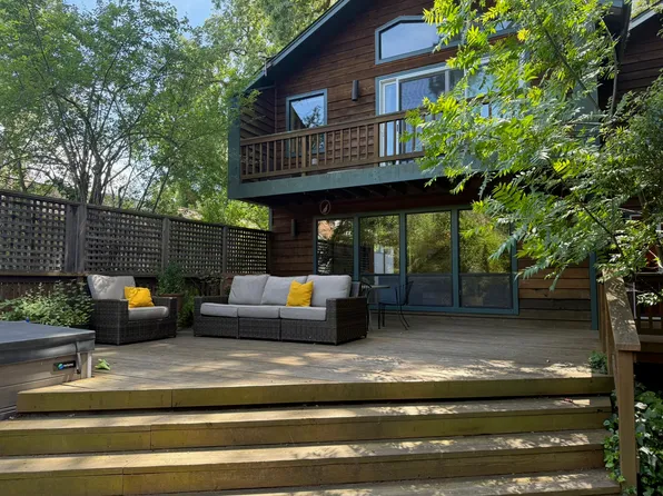 18 Acacia Rd, Fairfax, CA 94930