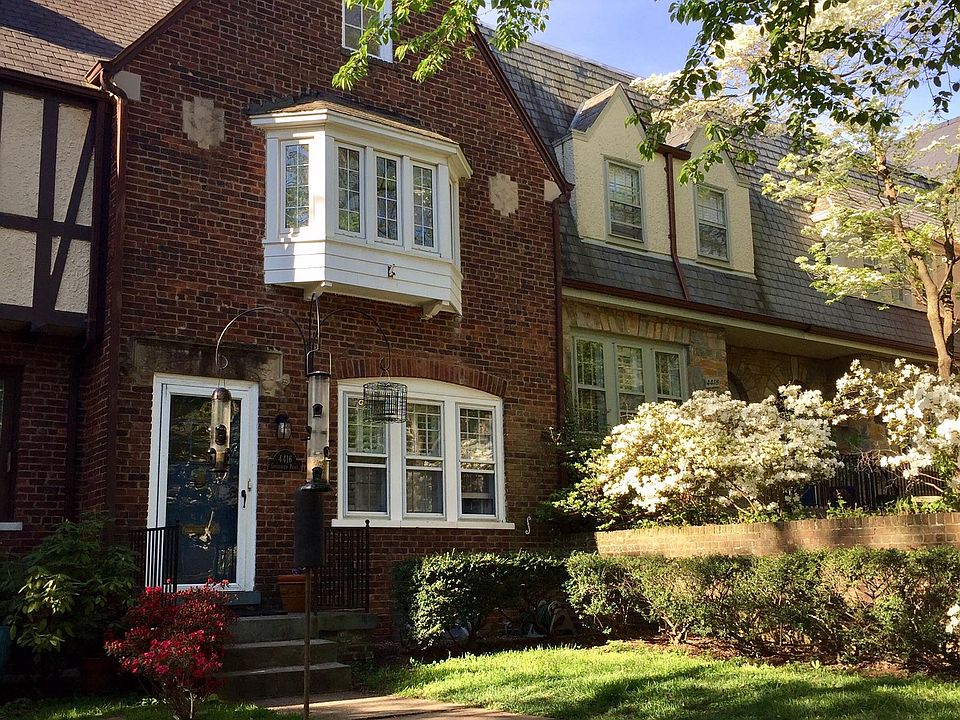 Front of the home in the beautiful historic Foxhall neighborhood.