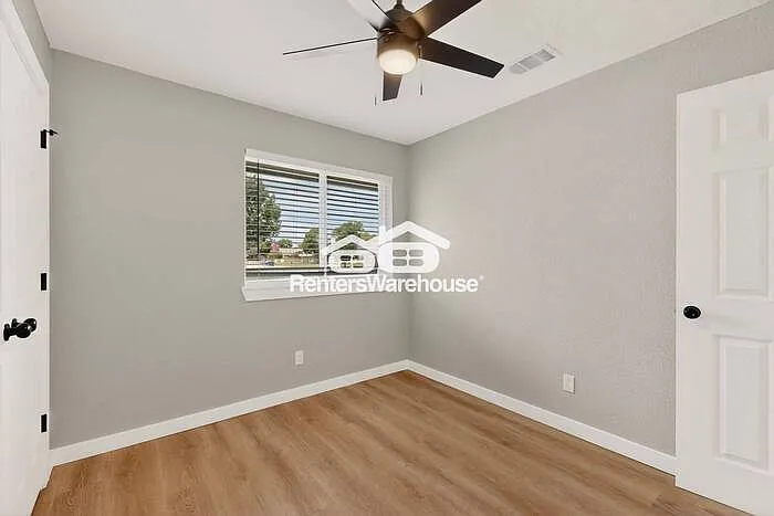 507 S Spring Creek Dr — Photo 38
