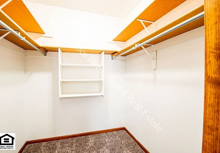 1525 Flagstone Dr — Photo 12