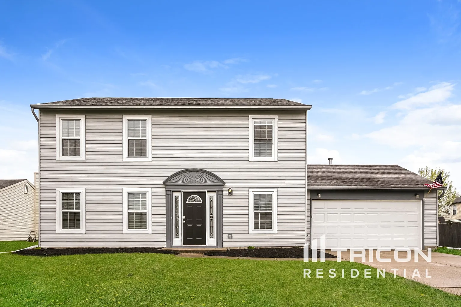5723 Rains Ln photo 1