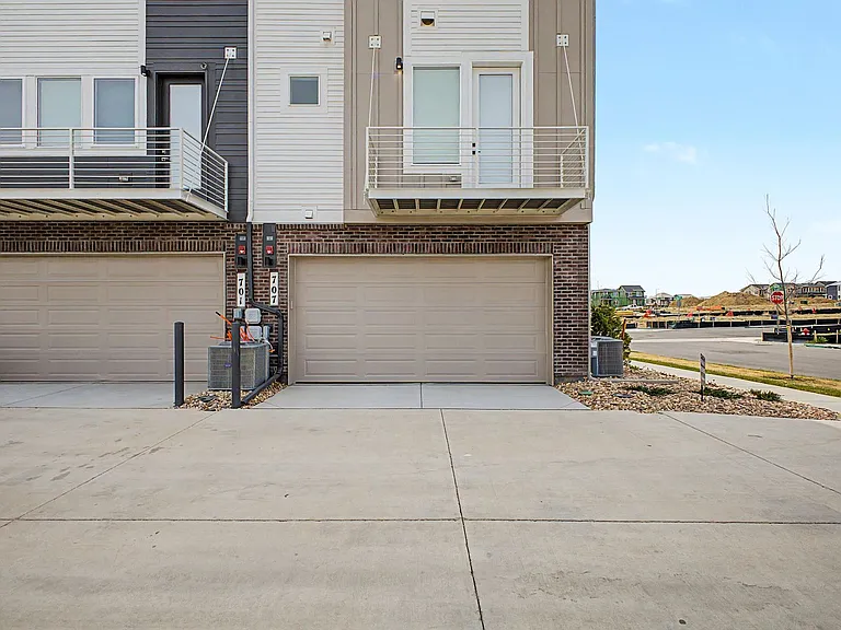 707 Saddle Dr — Photo 33