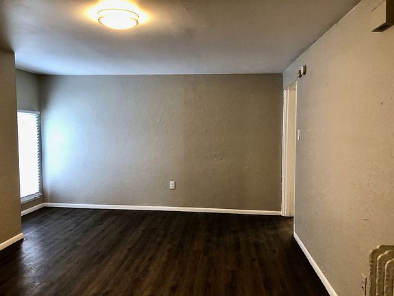 5th image of 624 California Ave APT 5