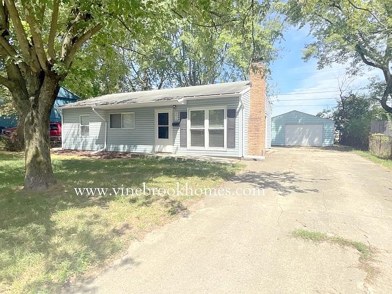 1st image of 8816 E 41st Pl