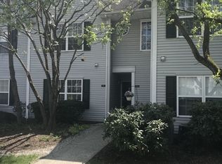 5711 Tudor Dr, Pompton Plains, NJ 07444