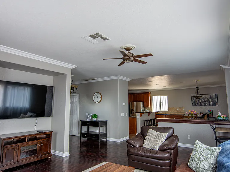 44310 Apache Plume St — Photo 46