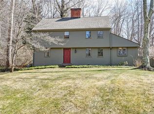 30 Olde Wood Rd, Glastonbury, CT 06033