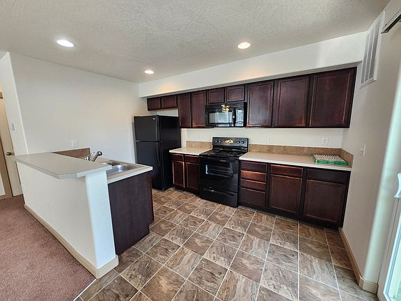 4th image of 1014 S Olympia Pl APT D