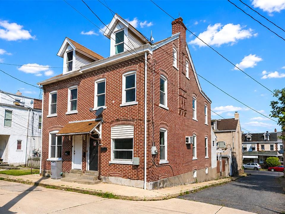 1st image of 1541 Utica St