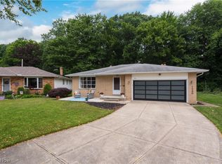 1240 Galaxy Dr, Cleveland, OH 44109