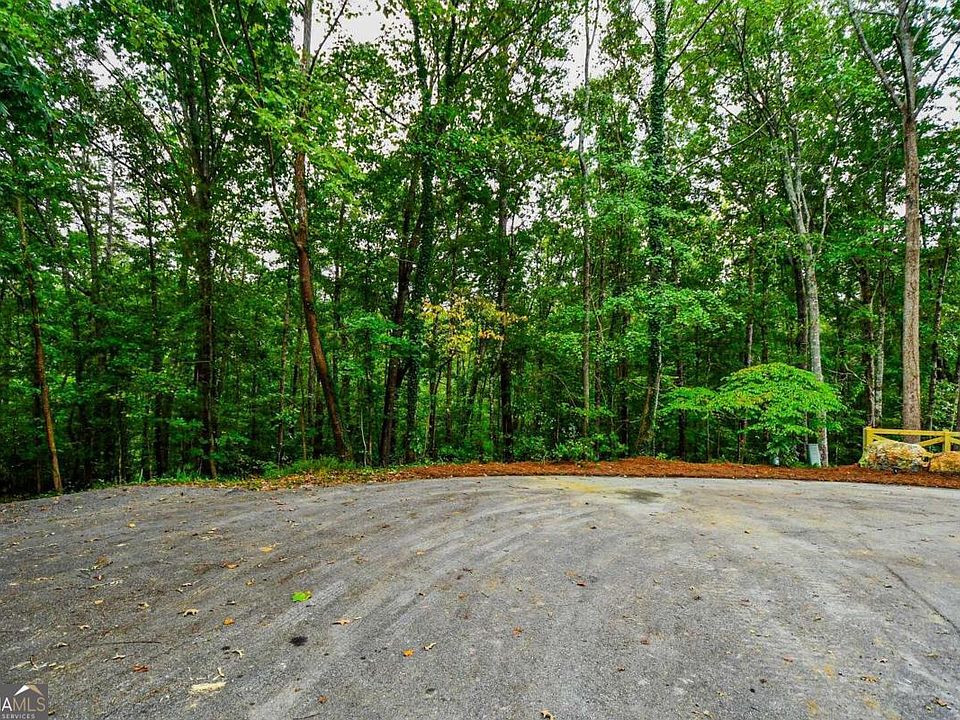 1st image of 3175 Parker Dr