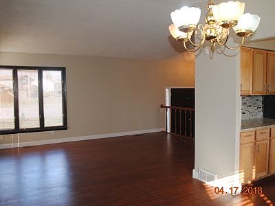 2nd image of 381 Stafford Ct