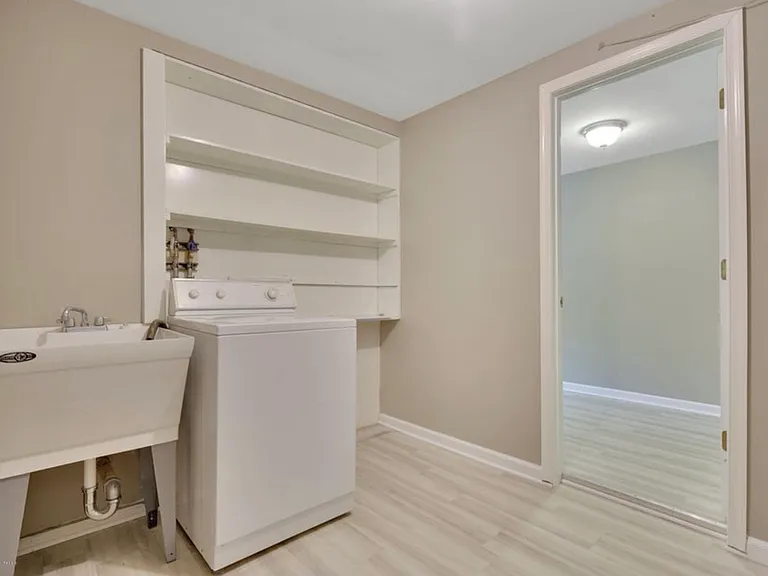 45 Tamara Dr — Photo 22