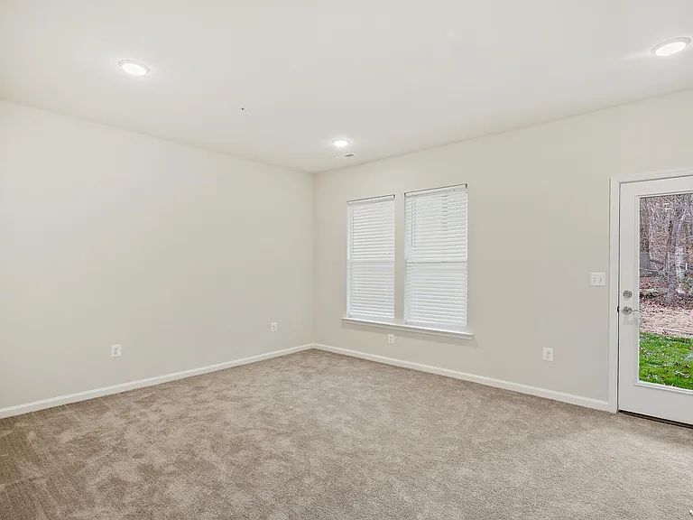 3410 Watershed Blvd — Photo 11