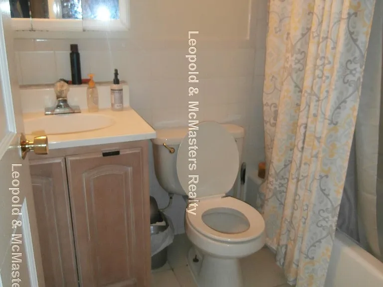 19 Braemore Rd — Photo 11