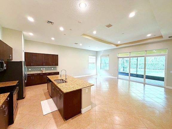 4th image of 10973 SW Visconti Way