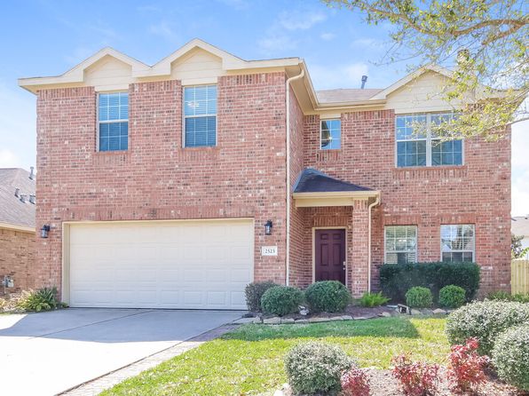 2523 Flycatcher Cove Dr