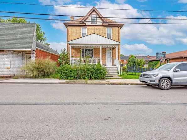 809 Miller Ave, Clairton, PA 15025